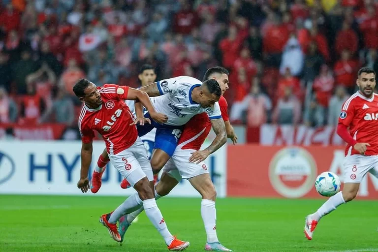 BAHIA INCOMPETENTE! Bota na conta de Ceni, Cadu Santoro e Raul Aguirre a desclassificação da Libertadores
