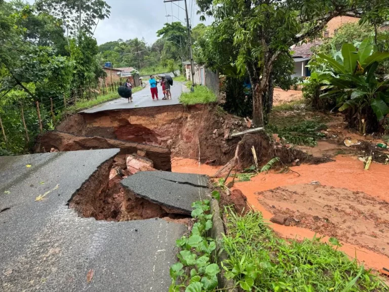 RMS: Secretária de Obras diz que reconstrução de estrada só poderá ocorrer após fim das chuvas