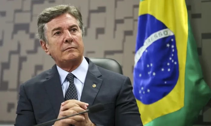 Collor ficará preso na sala do diretor