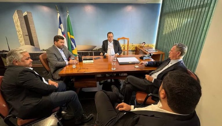 Em Brasília, Marcinho Oliveira dialoga com Elmar e articula recursos para cidades baianas