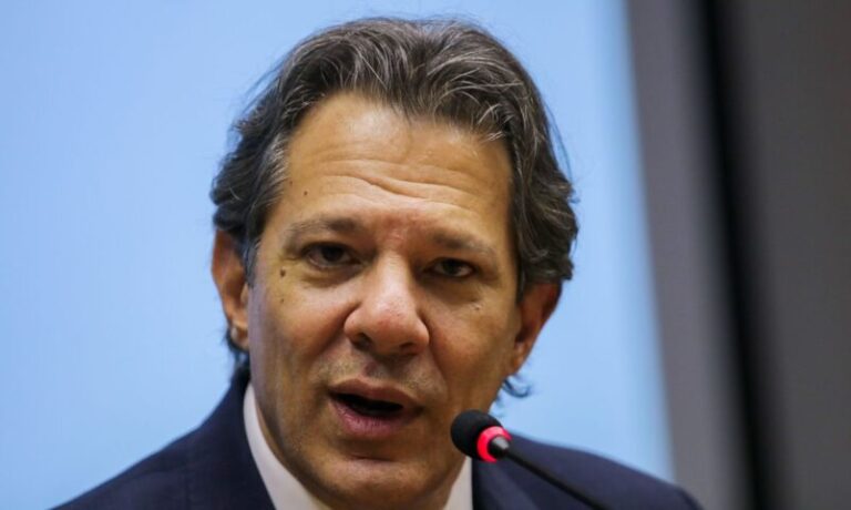 Governo prepara medida para oferecer crédito barato ao trabalhador