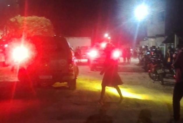 DENTRO DO BAR: Jovem de 17 anos é atingido por tiros e não resiste em Jequié