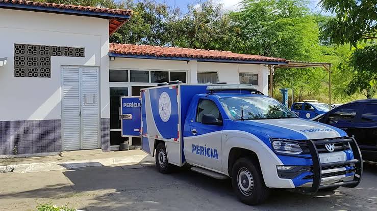 TIROS NA CABEÇA: Adolescente de 17 anos morto dentro de casa em Jequié