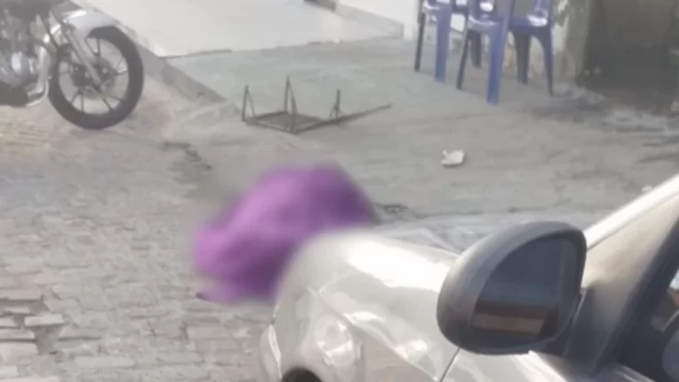 TIROS E CORRERIA: Homem é morto a tiros em frente ao lava-jato do pai em Jacobina