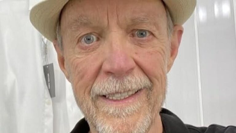 Ator de ‘Law & Order’ e ‘Battlestar Galactica’, Harry Johnson morre aos 81 anos