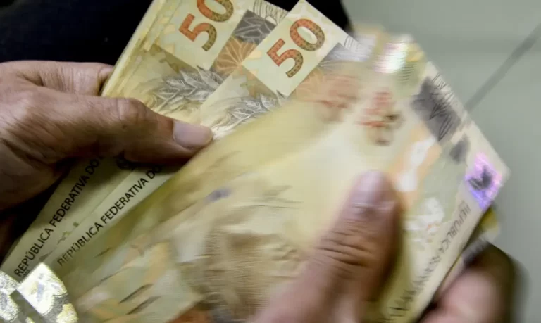 INSS começa a pagar segunda parcela da antecipação do 13º
