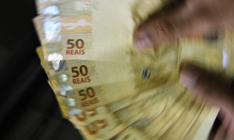 Receita Federal abre programa de pagamento de dívidas sem juros e multas