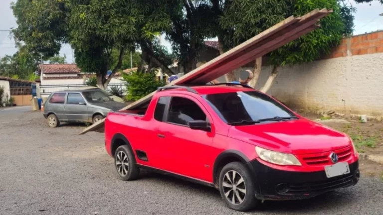 PREJUÍZO DE R$27 MIL: Funcionários são flagrados furtando cimento de obra do IFBA em Santo Estêvão