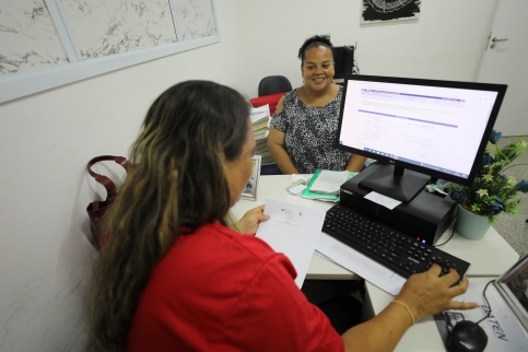 SEC inicia transferência de estudantes entre escolas estaduais e orienta sobre matrícula de alunos novos