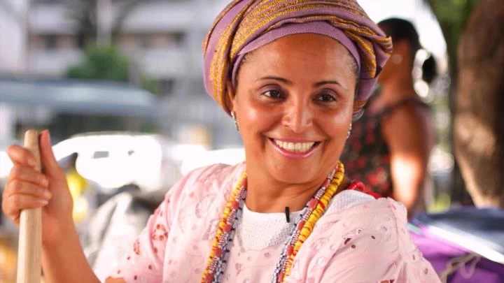Documentário Àkàrà, no Fogo da Intolerância, será exibido na TVE
