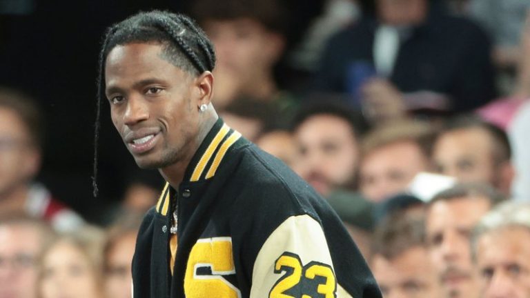 BRIGOU COM SEGURANÇA: Travis Scott é preso em hotel cinco estrelas de Paris