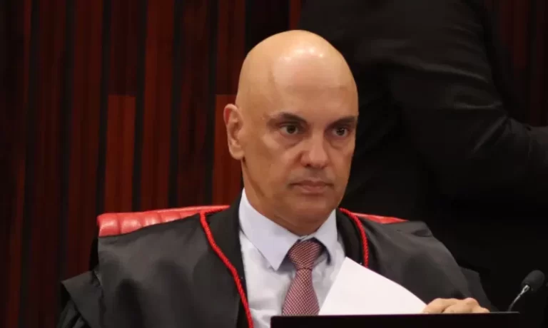 PF prende dois acusados de ameaçar familiares de Alexandre de Moraes